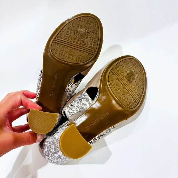 NATURALIZER Zahn snakeskin leather heels  sandals - Picture 7 of 7